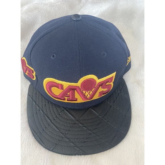 New Era 9Fifty Cleveland Cavaliers Cavs NBA Black Snapback Hat Hardwood Classic - Picture 1 of 12